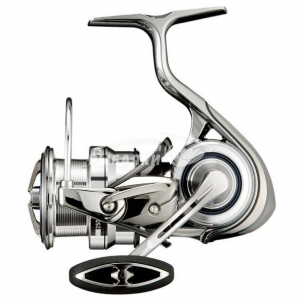 Катушка рыболовная Daiwa 18 Exist G LT 3000C-XH
